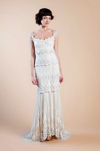 Ivory and Pearl Bridal Boutique 1079024 Image 3